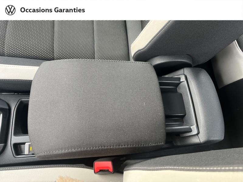 Voitures occasions VOLKSWAGEN T-ROC Carat Cesson-Sévigné