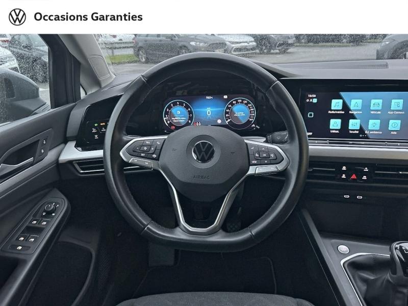 Voitures occasions VOLKSWAGEN GOLF Life 1st Cesson-Sévigné