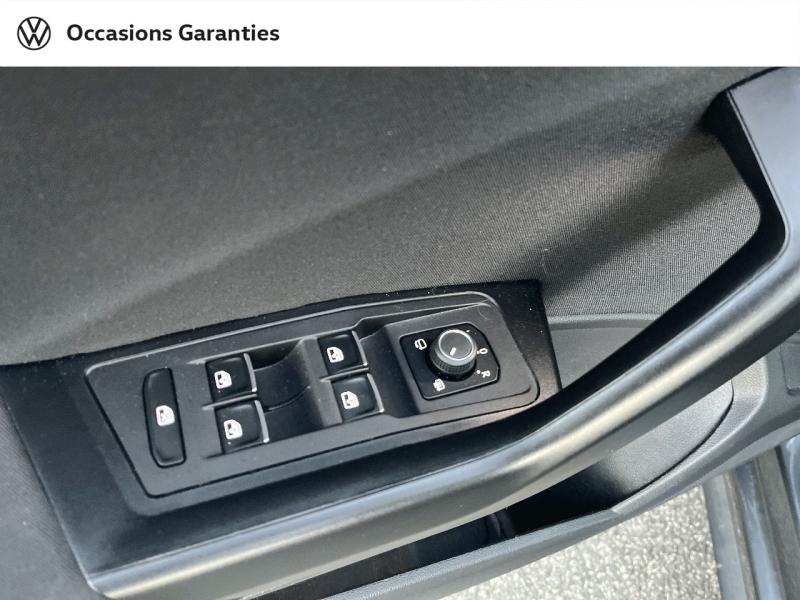 Voitures occasions VOLKSWAGEN T-ROC Carat Cesson-Sévigné