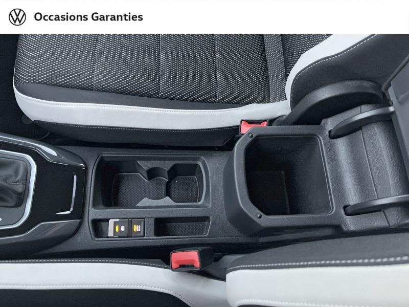 Voitures occasions VOLKSWAGEN T-ROC Carat Cesson-Sévigné