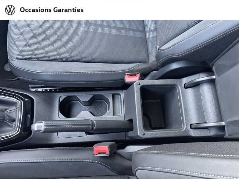 Voitures occasions VOLKSWAGEN T-CROSS R-Line Cesson-Sévigné