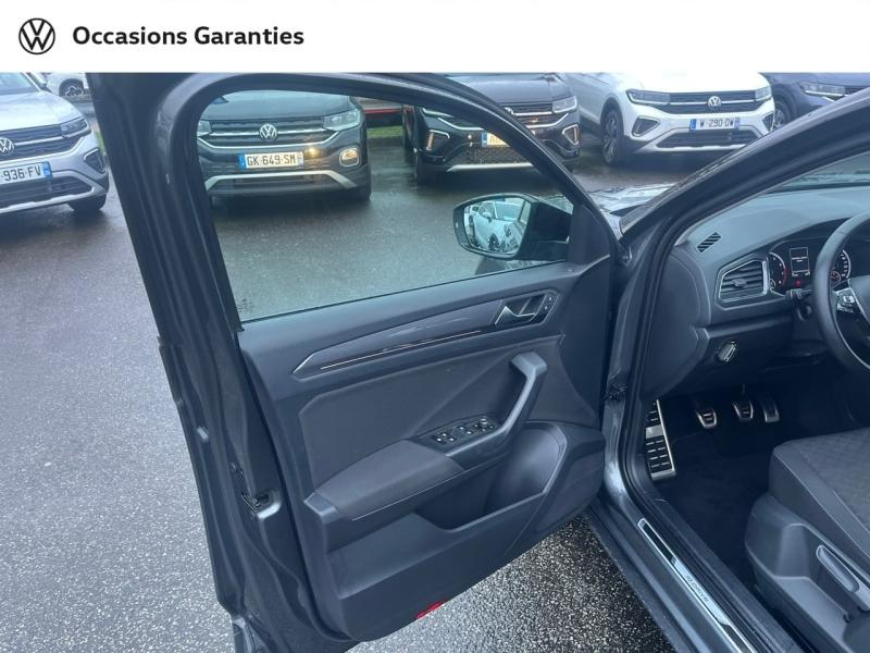 Voitures occasions VOLKSWAGEN T-ROC IQ.Drive Cesson-Sévigné
