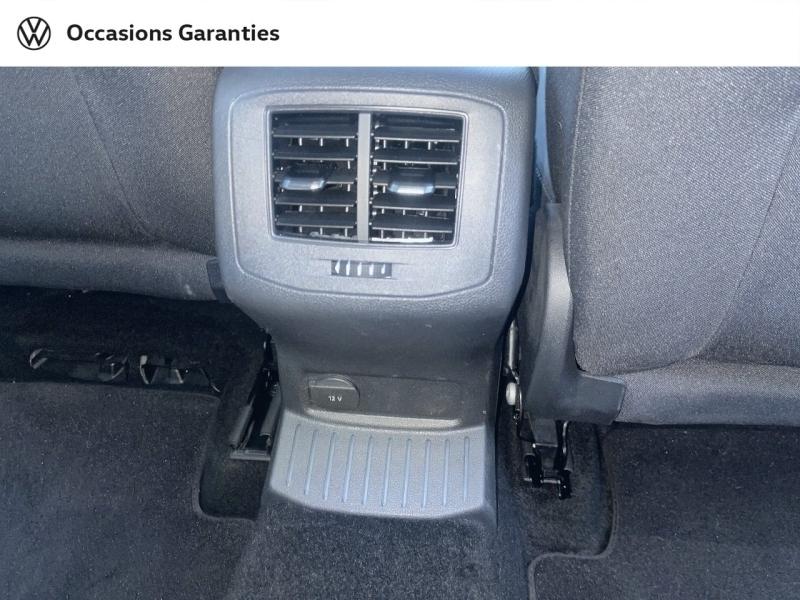 Voitures occasions VOLKSWAGEN T-ROC IQ.Drive Cesson-Sévigné