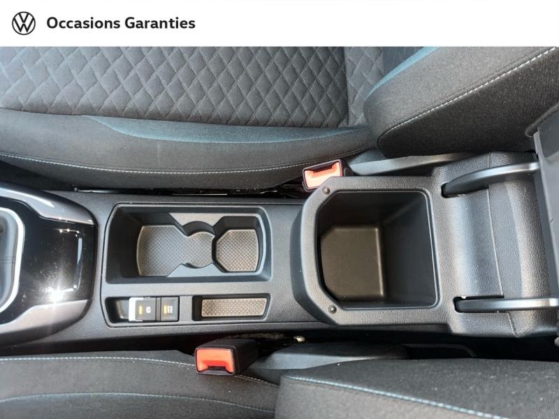 Voitures occasions VOLKSWAGEN T-ROC IQ.Drive Cesson-Sévigné