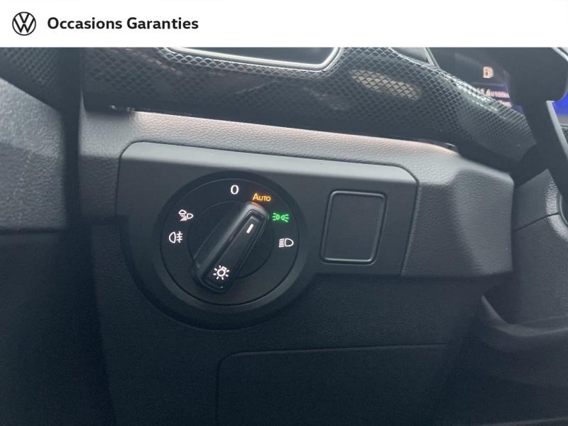 Voitures occasions VOLKSWAGEN T-CROSS R-Line Cesson-Sévigné