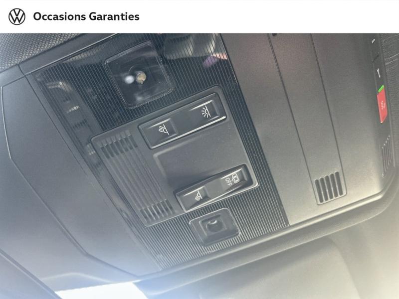 Voitures occasions VOLKSWAGEN T-CROSS R-Line Cesson-Sévigné