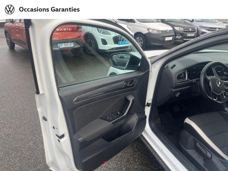 Voitures occasions VOLKSWAGEN T-ROC Carat Cesson-Sévigné
