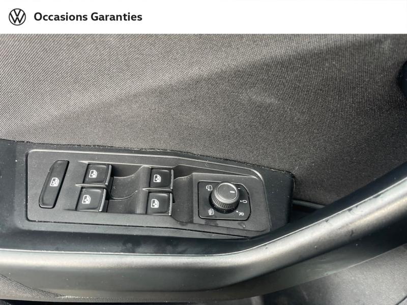 Voitures occasions VOLKSWAGEN T-ROC Carat Cesson-Sévigné