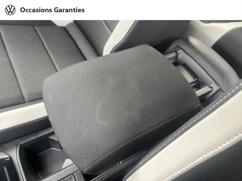 Voitures occasions VOLKSWAGEN T-ROC Carat Cesson-Sévigné