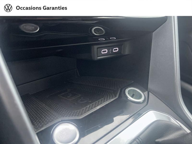 Voitures occasions VOLKSWAGEN T-ROC Active Cesson-Sévigné