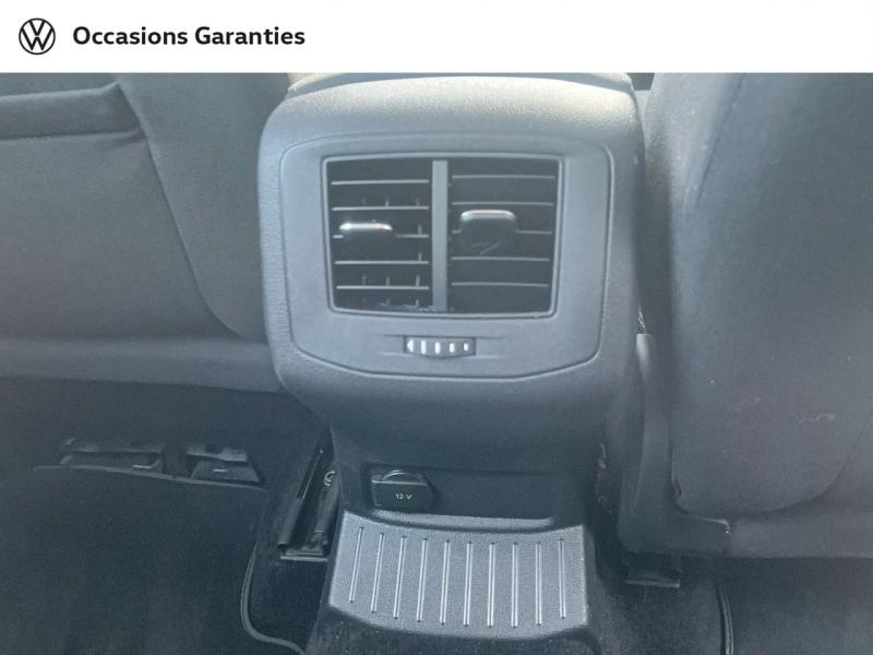 Voitures occasions VOLKSWAGEN T-ROC Lounge Cesson-Sévigné