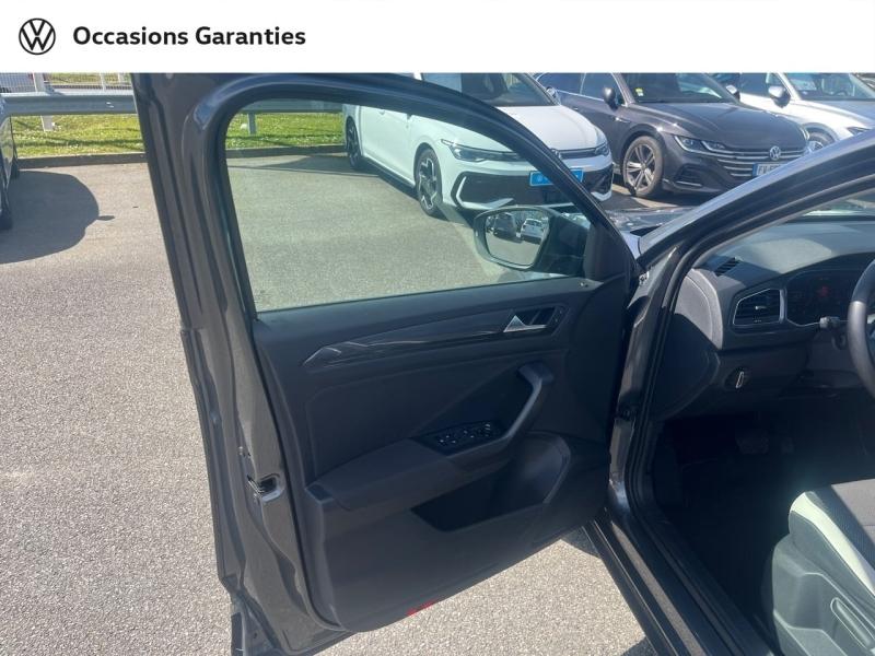 Voitures occasions VOLKSWAGEN T-ROC Carat Cesson-Sévigné