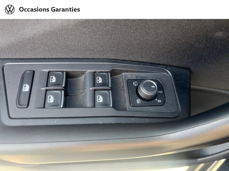 Voitures occasions VOLKSWAGEN T-ROC Carat Cesson-Sévigné