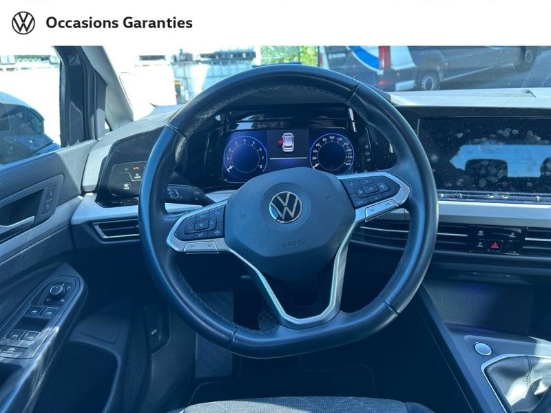 Voitures occasions VOLKSWAGEN GOLF Life 1st Saint-Grégoire