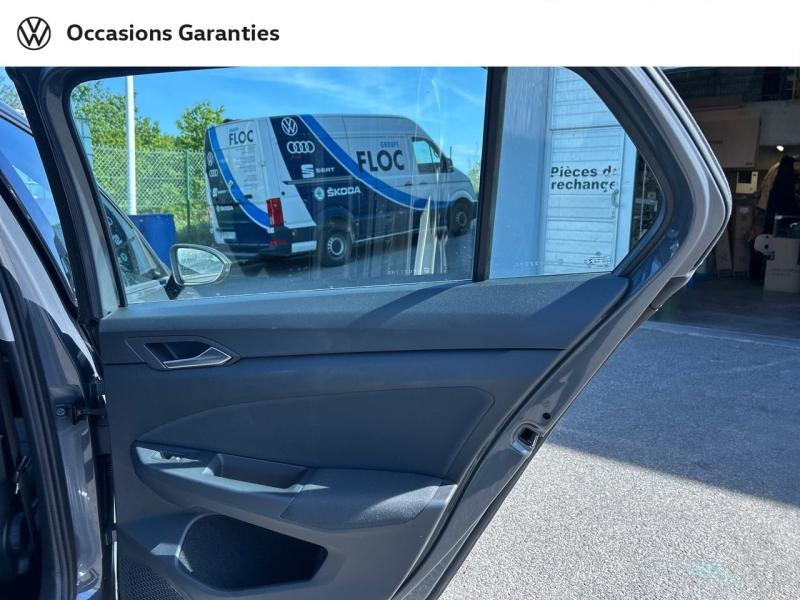 Voitures occasions VOLKSWAGEN GOLF Life 1st Saint-Grégoire