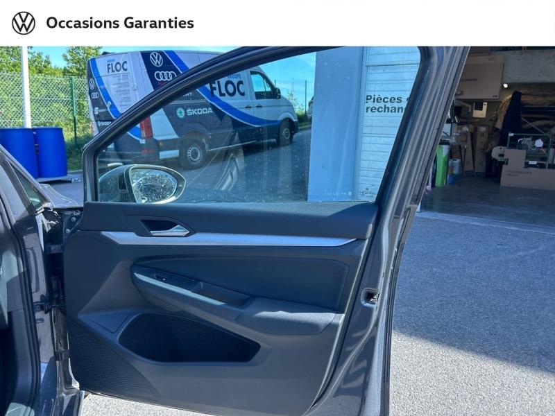 Voitures occasions VOLKSWAGEN GOLF Life 1st Saint-Grégoire