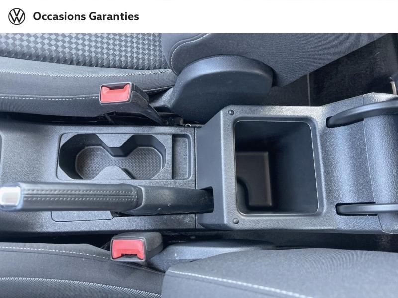 Voitures occasions VOLKSWAGEN T-CROSS Active Cesson-Sévigné