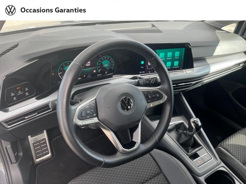 Voitures occasions VOLKSWAGEN GOLF Active Cesson-Sévigné