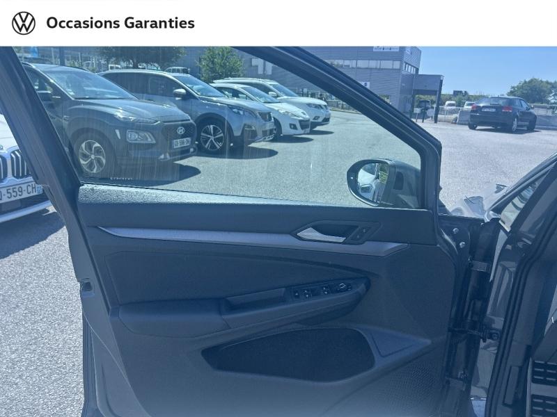 Voitures occasions VOLKSWAGEN GOLF Active Cesson-Sévigné