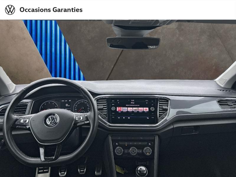 Voitures occasions VOLKSWAGEN T-ROC IQ.Drive Cesson-Sévigné