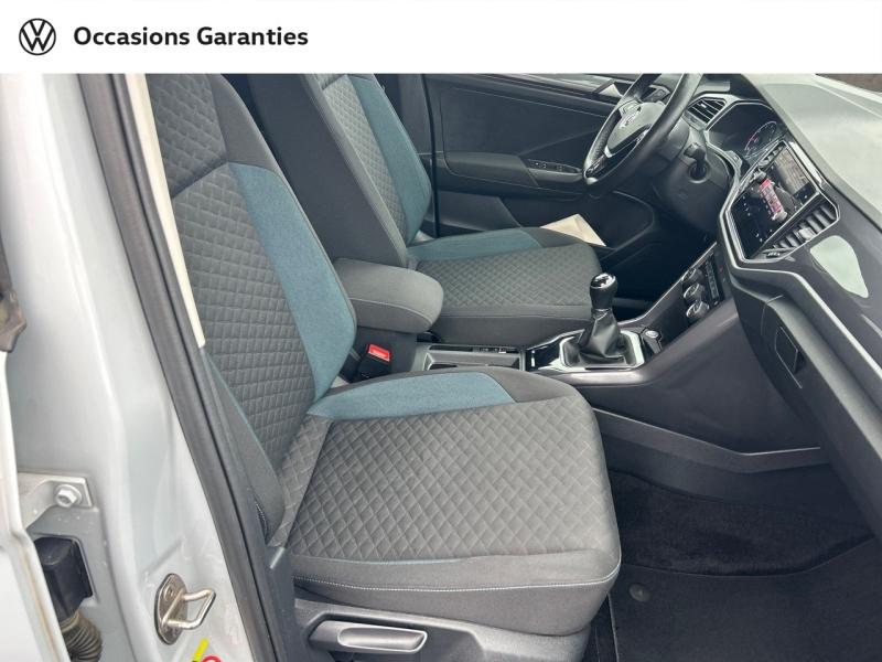 Voitures occasions VOLKSWAGEN T-ROC IQ.Drive Cesson-Sévigné
