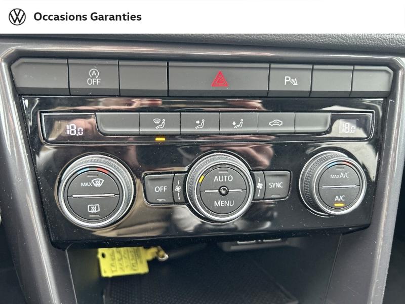 Voitures occasions VOLKSWAGEN T-ROC IQ.Drive Cesson-Sévigné