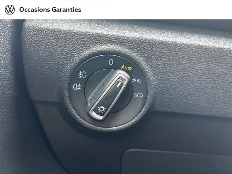 Voitures occasions VOLKSWAGEN T-ROC IQ.Drive Cesson-Sévigné