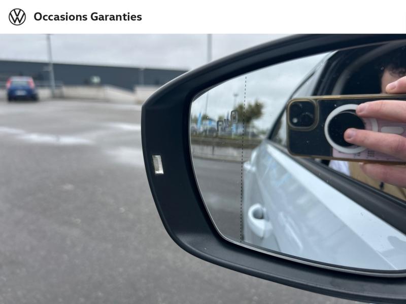 Voitures occasions VOLKSWAGEN T-ROC IQ.Drive Cesson-Sévigné