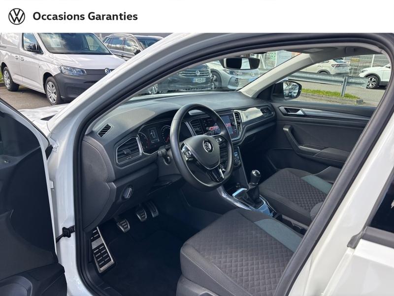 Voitures occasions VOLKSWAGEN T-ROC IQ.Drive Cesson-Sévigné