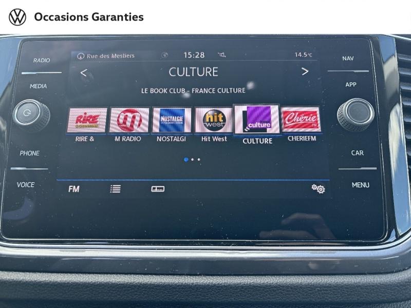 Voitures occasions VOLKSWAGEN T-ROC IQ.Drive Cesson-Sévigné