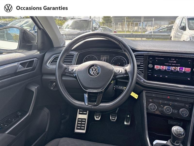 Voitures occasions VOLKSWAGEN T-ROC IQ.Drive Cesson-Sévigné