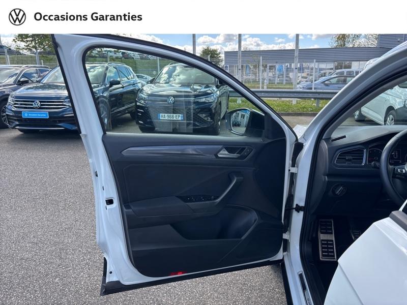 Voitures occasions VOLKSWAGEN T-ROC IQ.Drive Cesson-Sévigné