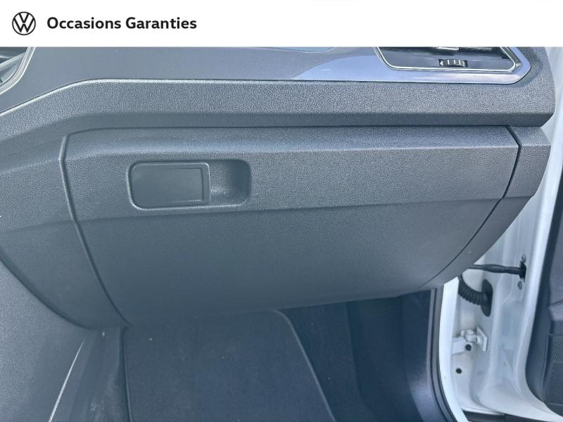 Voitures occasions VOLKSWAGEN T-ROC IQ.Drive Cesson-Sévigné