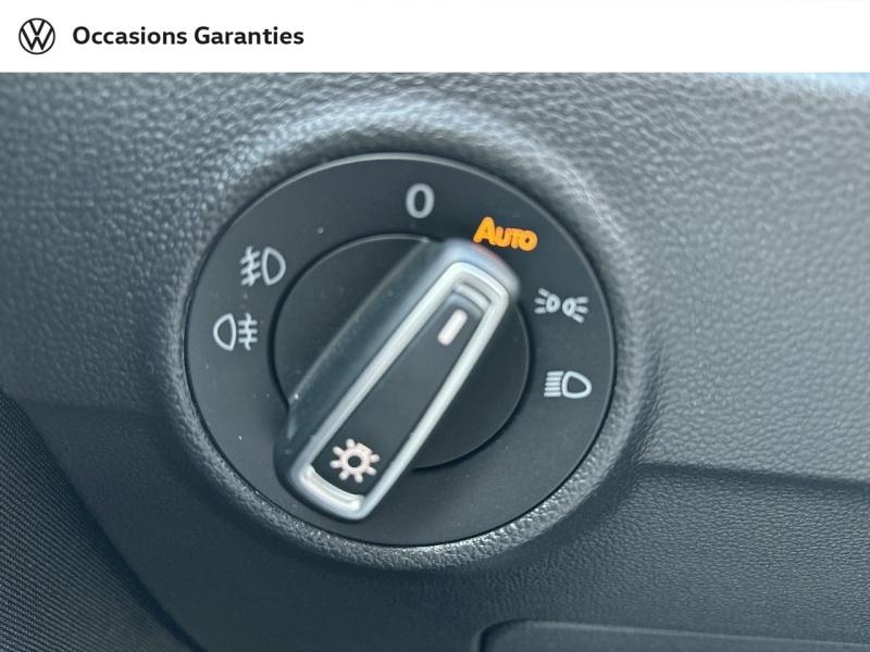 Voitures occasions VOLKSWAGEN T-ROC IQ.Drive Cesson-Sévigné