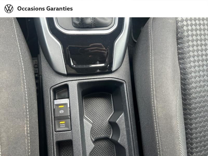 Voitures occasions VOLKSWAGEN T-ROC Active Cesson-Sévigné