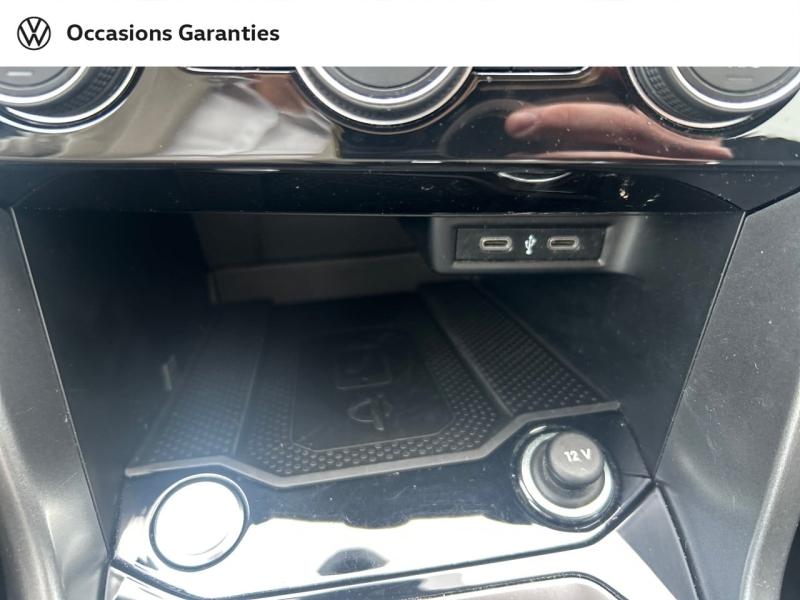 Voitures occasions VOLKSWAGEN T-ROC Active Cesson-Sévigné