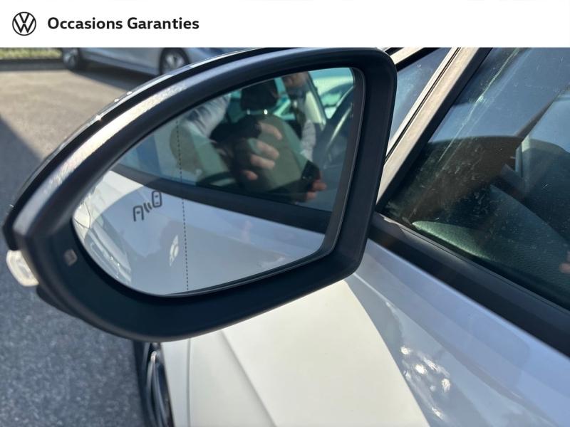 Voitures occasions VOLKSWAGEN GOLF IQ.Drive Cesson-Sévigné