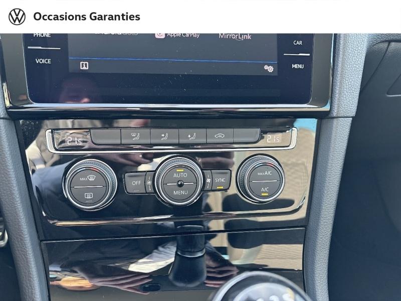 Voitures occasions VOLKSWAGEN GOLF IQ.Drive Cesson-Sévigné