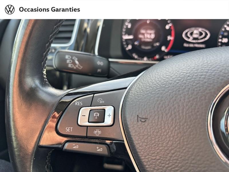 Voitures occasions VOLKSWAGEN GOLF IQ.Drive Cesson-Sévigné