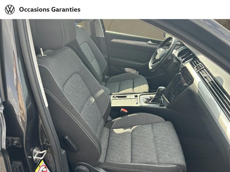 Voitures occasions VOLKSWAGEN Passat SW Life Plus Cesson-Sévigné