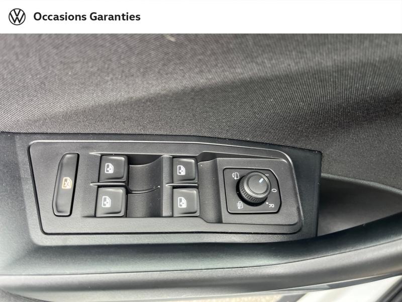 Voitures occasions VOLKSWAGEN T-ROC Life Plus Cesson-Sévigné