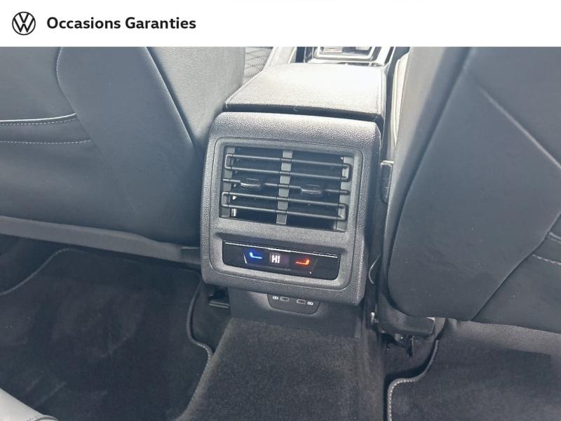 Voitures occasions VOLKSWAGEN GOLF R-Line Cesson-Sévigné