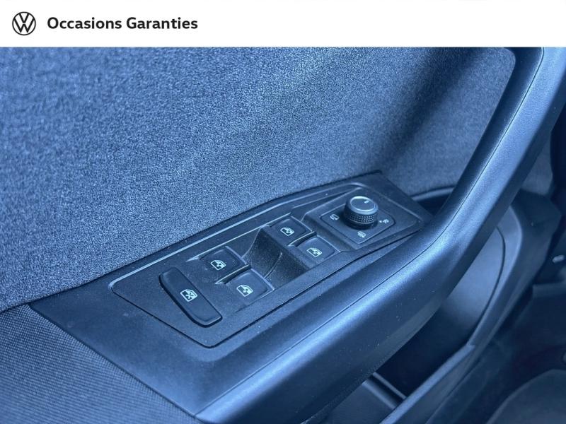 Voitures occasions VOLKSWAGEN T-ROC Life Cesson-Sévigné