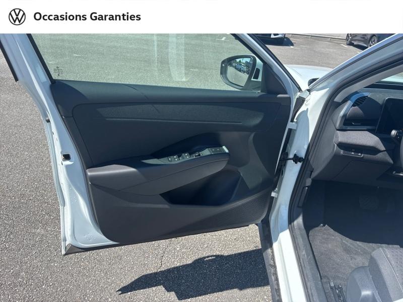 Voitures occasions VOLKSWAGEN T-ROC Base Cesson-Sévigné