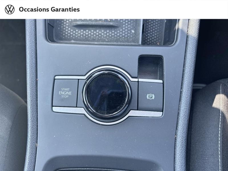 Voitures occasions VOLKSWAGEN T-ROC Base Cesson-Sévigné