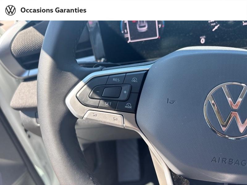 Voitures occasions VOLKSWAGEN T-ROC Base Cesson-Sévigné