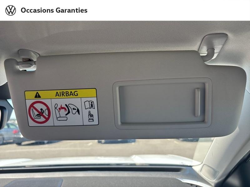 Voitures occasions VOLKSWAGEN T-ROC Base Cesson-Sévigné