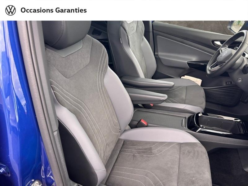Voitures occasions VOLKSWAGEN ID.4 Life Max Cesson-Sévigné