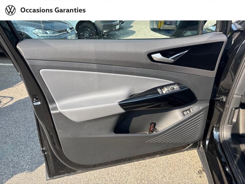 Voitures occasions VOLKSWAGEN ID.4 Life Max Cesson-Sévigné