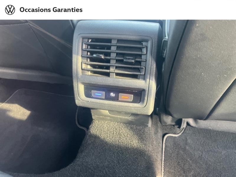 Voitures occasions VOLKSWAGEN GOLF R-Line Cesson-Sévigné
